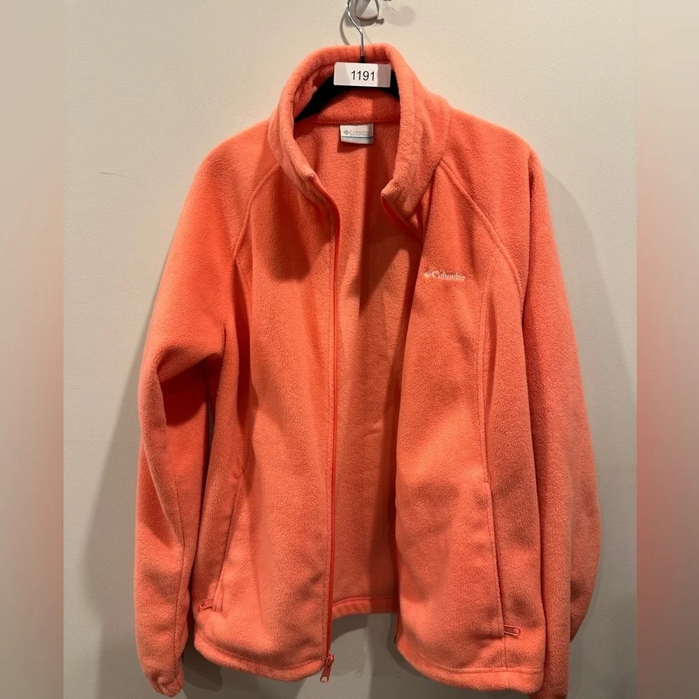 Columbia women’s peach Fleece Jacket - Picture 1 of 4